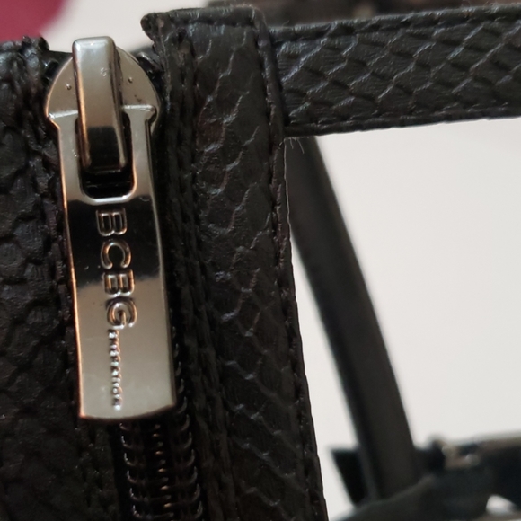 Sz 6.5 BCBG Tall Black Leather Gladiator Sandals - Picture 7 of 7